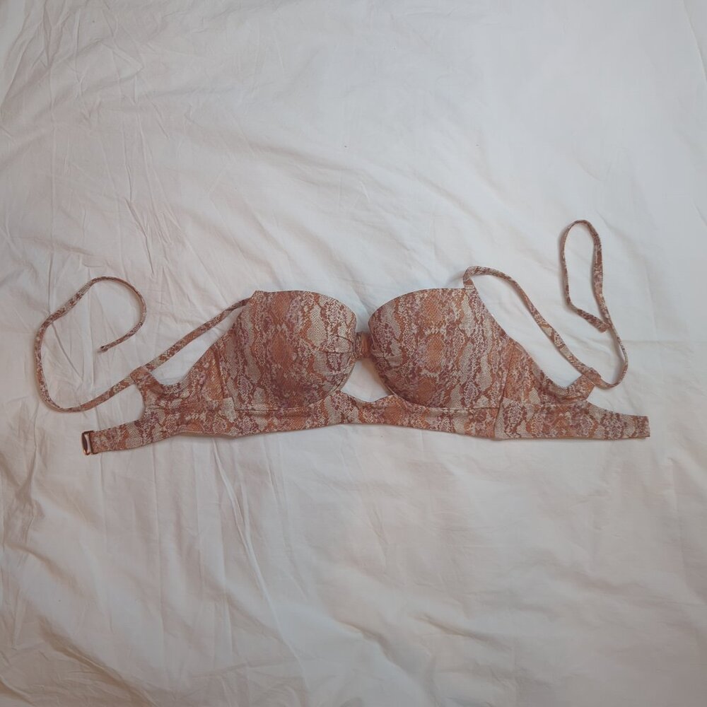 Shade and Shore Neutral Snake print Bikini Top, Size 36D